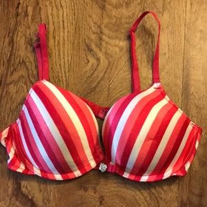 Candy cane like push up bra